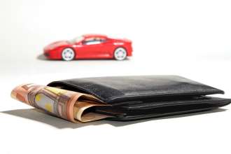 pros and cons of refinancing a car